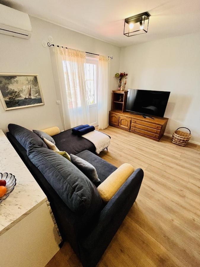 Apartments And Rooms With Parking Space Makarska - 18028 Esterno foto