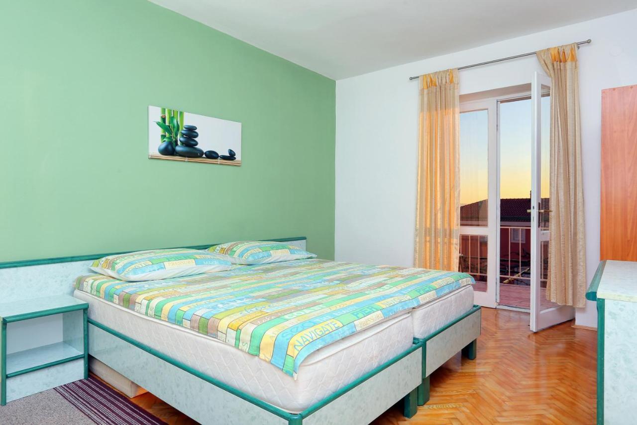 Apartments And Rooms With Parking Space Makarska - 18028 Esterno foto