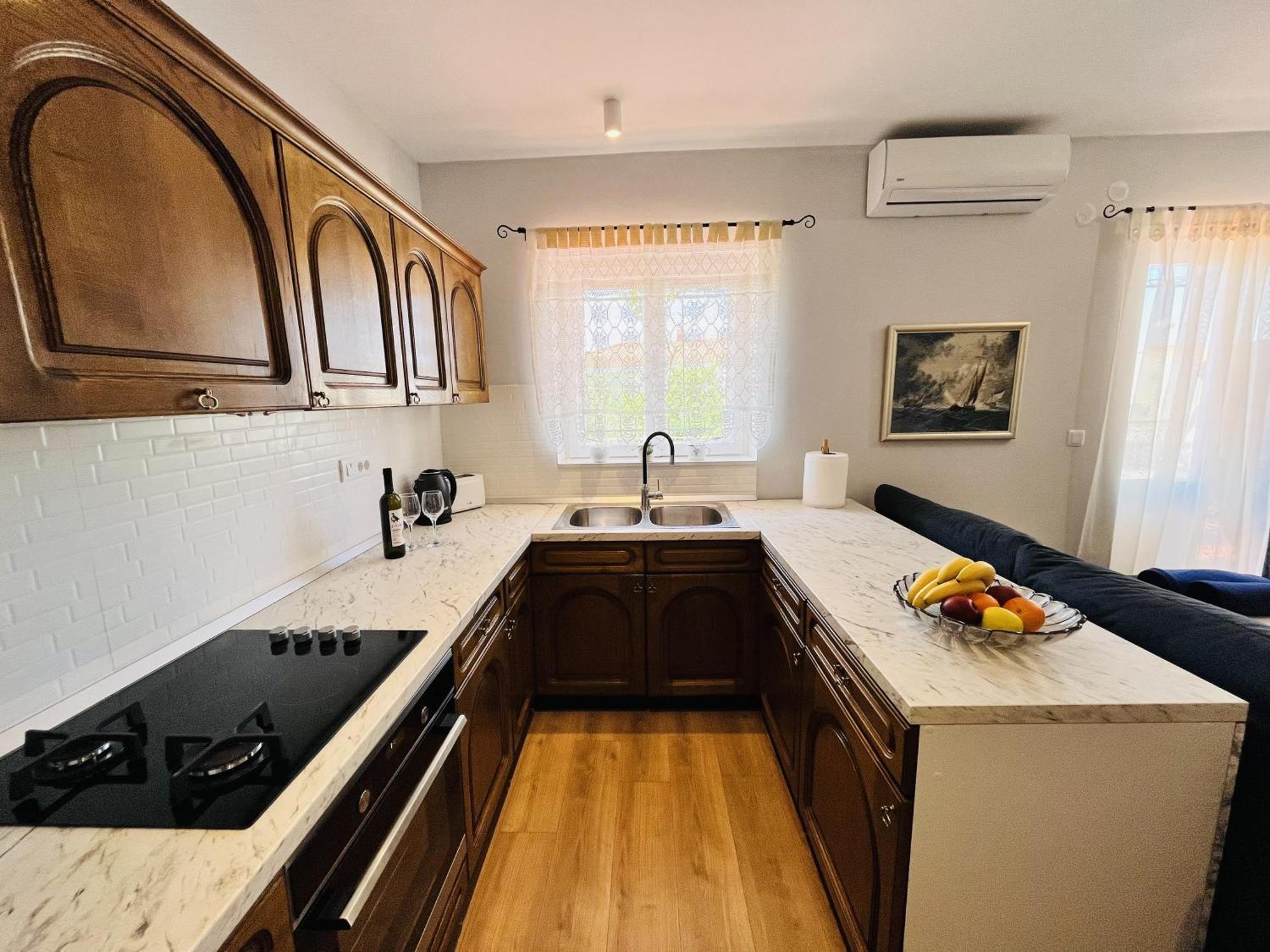 Apartments And Rooms With Parking Space Makarska - 18028 Camera foto